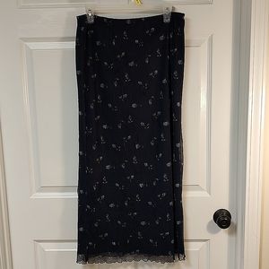 Ladies JM Studio navy blue floral skirt